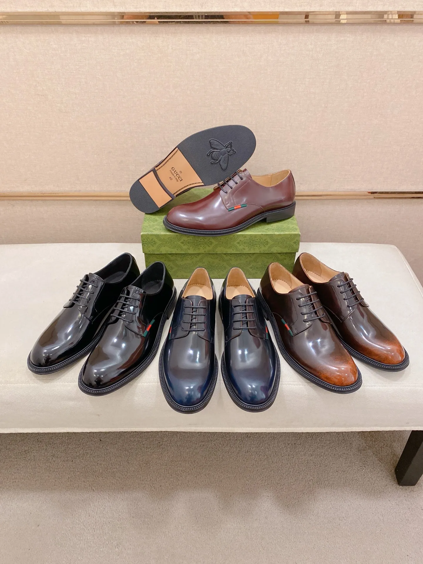 Men's shoes 💰: 520💰 (GUCCI) new series ss hot new products 💢 💠 Casual leather shoes 👞, first layer of cowhide, upper hardware buckles and logo on the sides of the shoe, brand logo on the insole and sole 💠 💎Upper: 100% cowhide 💎Inner: cowhide/100% 💎Feet: cowhide/100% 💎Sole: rubber/100% 💎SIZE: 38 39 40 41 42 43 44 Can be customized 45